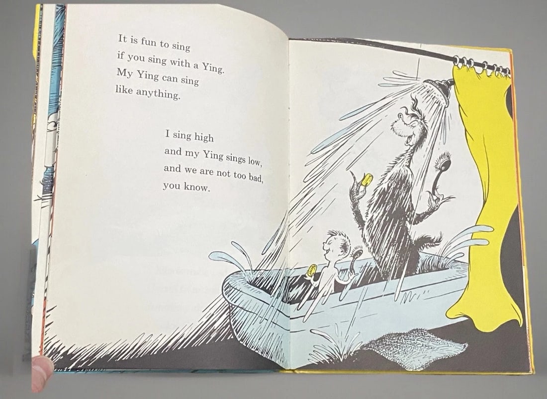 Dr Seuss One Fish Two Fish Red Fish Blue Fish 1960 HC Book Club Edition V Good - 10