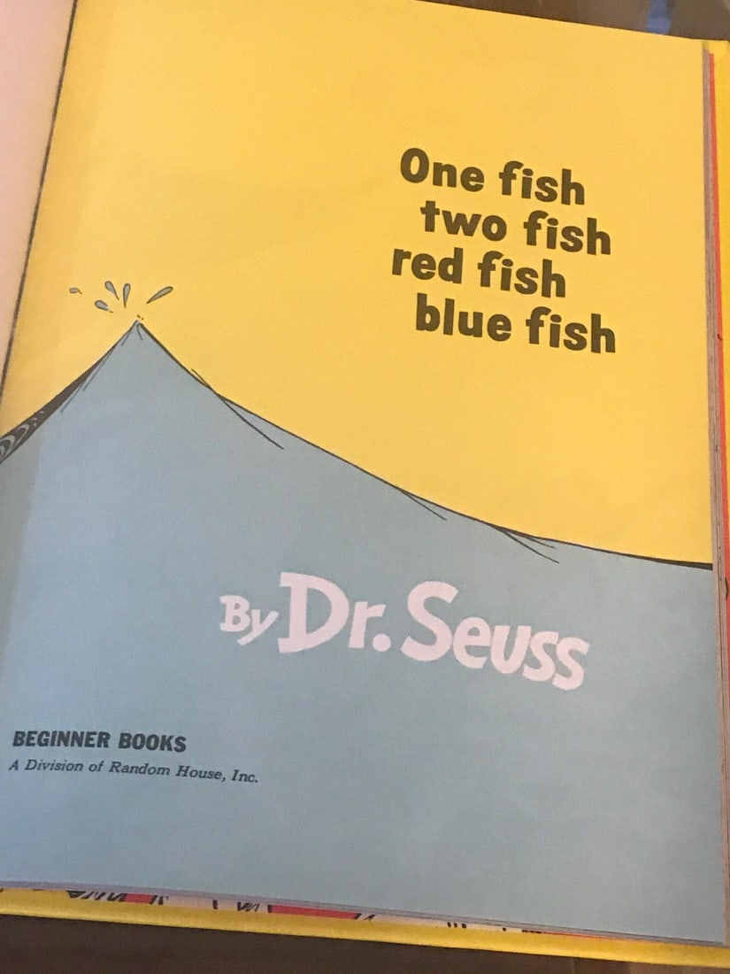 Dr Seuss One Fish Two Fish Red Fish Blue Fish 1988 Hardcover Beginner Book LOOK - 5