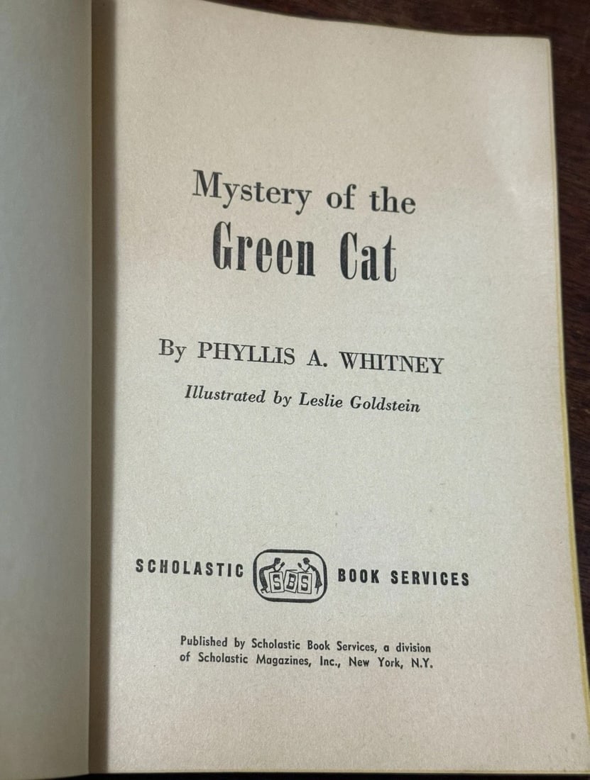 Mystery of the Green Cat Phyllis A. Whitney Paperback Scholastic 5 Th Print 1966 - 2