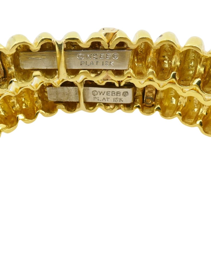 David Webb Pair of Gold Bracelets Platinum Diamond Gemstone Cabochons - 10