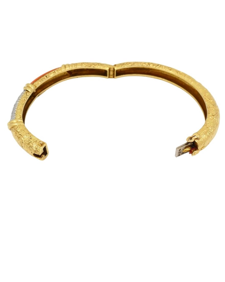 Vintage Van Cleef & Arpels Bracelet Gold Coral Diamond Bangle - 14