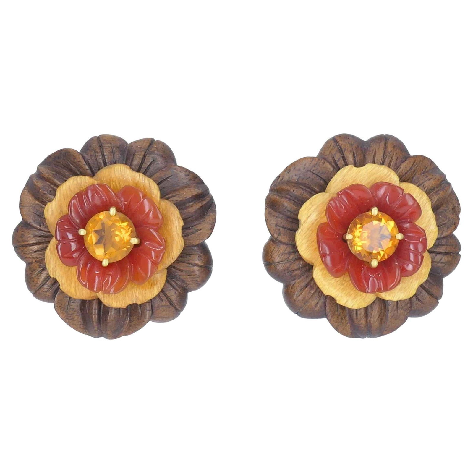 Bettina Gabetti for Trianon Flower Earrings 18k Gold Wood Carnelian Citrine: Title: Bettina Gabetti for Trianon Flower Earrings 18k Gold Wood Carnelian Citrine Description: About the Item These vintage earrings by Bettina Gabetti for Trianon date to the late 1970s to 1980s, a