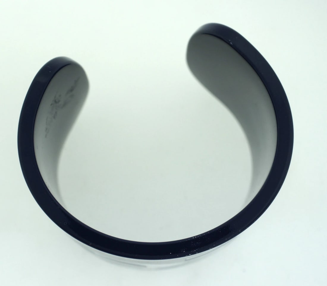 EXTRAVAGANT! LACOSTE BLUE PLASTIC MODERN STYLISH LOUD BANGLE BRACELET LACOSTE - 9