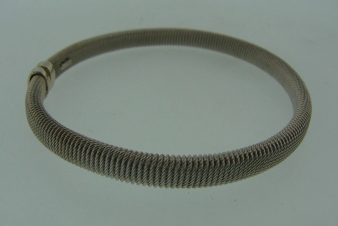 CHIC Italian 14k White Gold Mesh Bangle - 2