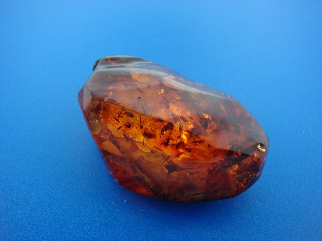 STUNNING Amber Pendant - 3