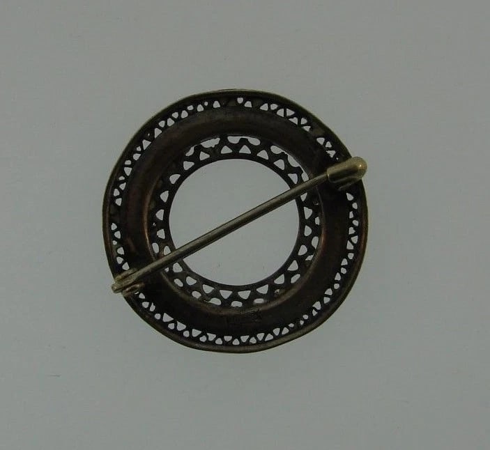 GORGEOUS Sterling Silver & Marcasite Brooch - 2