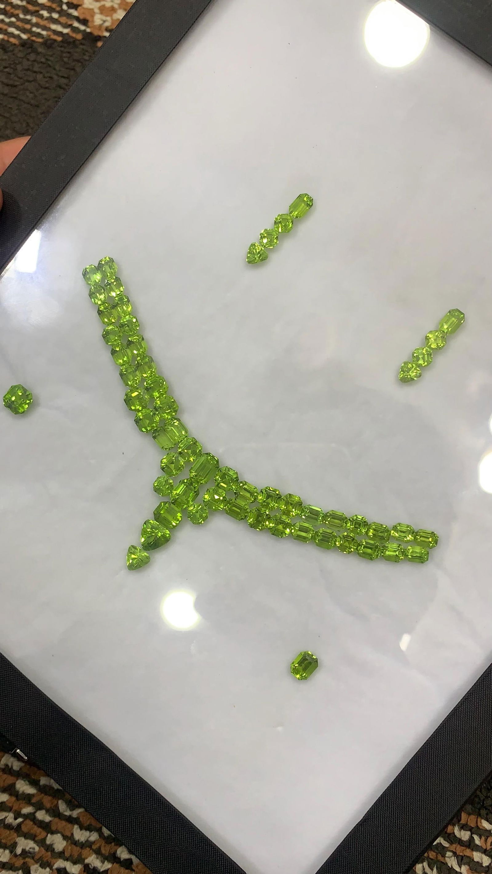 85 Carat Apple Green Peridot Jewelry Layout, Loose Gemstones - 14