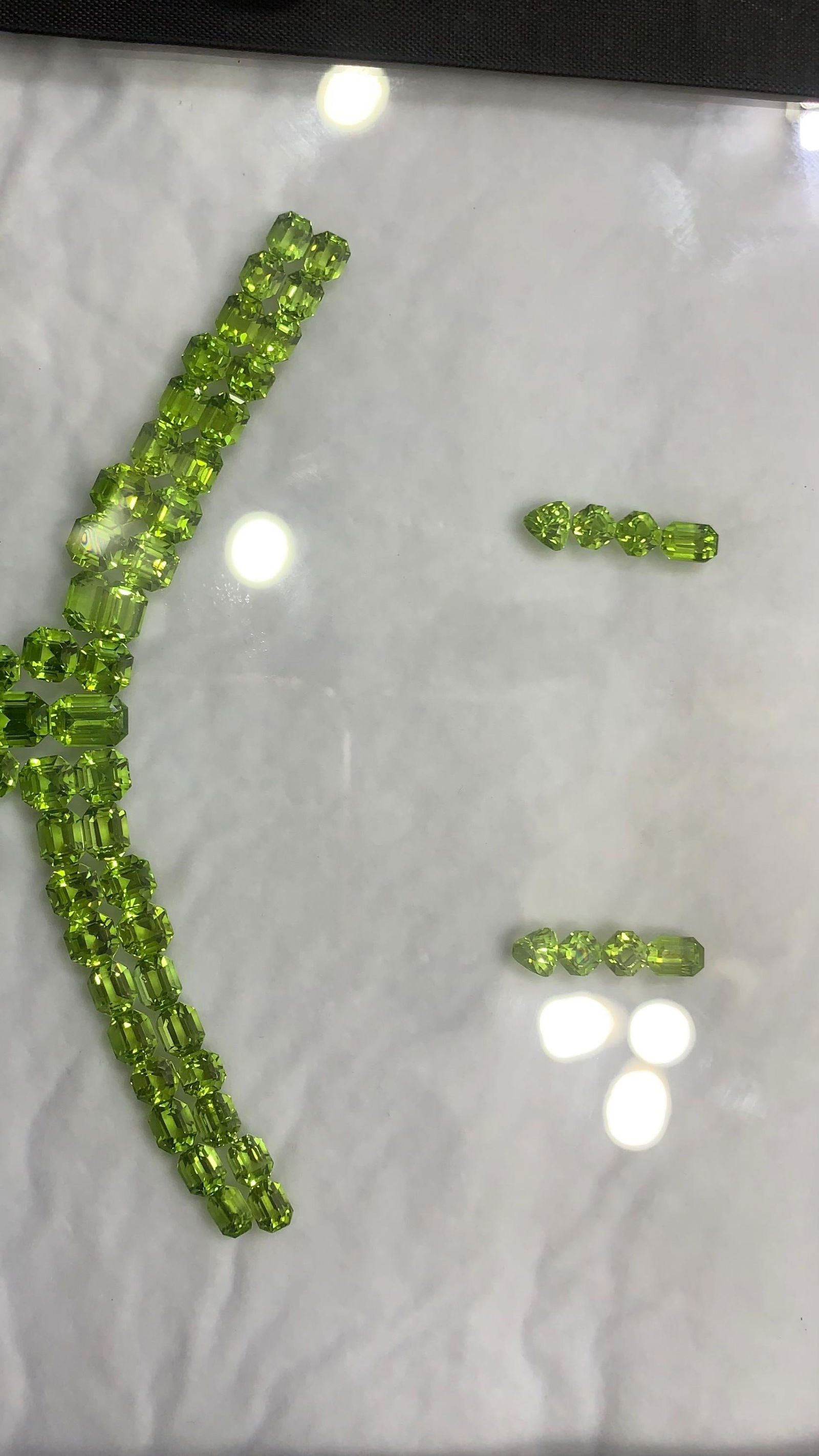 85 Carat Apple Green Peridot Jewelry Layout, Loose Gemstones - 18