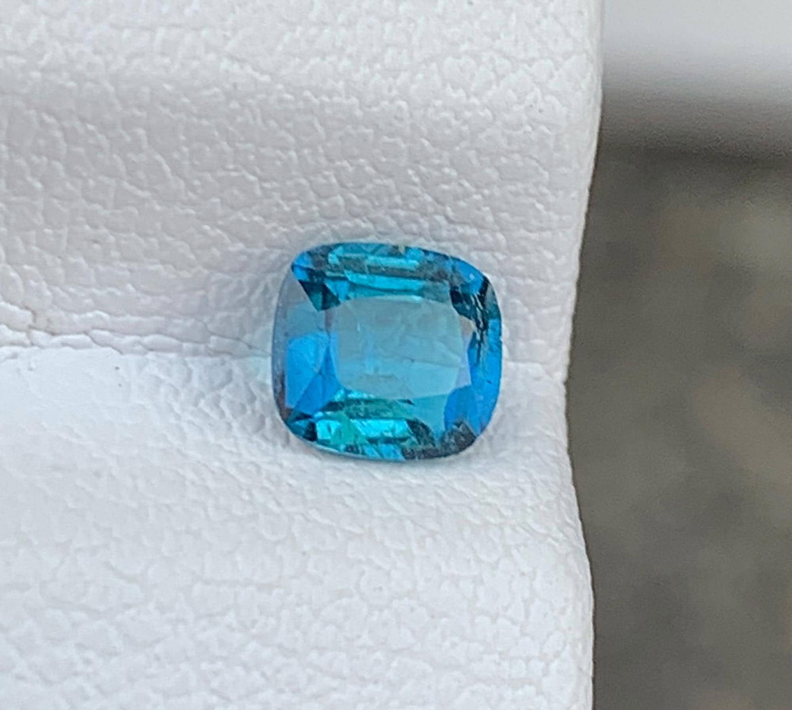 Fountain Blue Tourmaline Gemstone: Natural October Birthstone, Afghanistan (2.13 CT) - 4