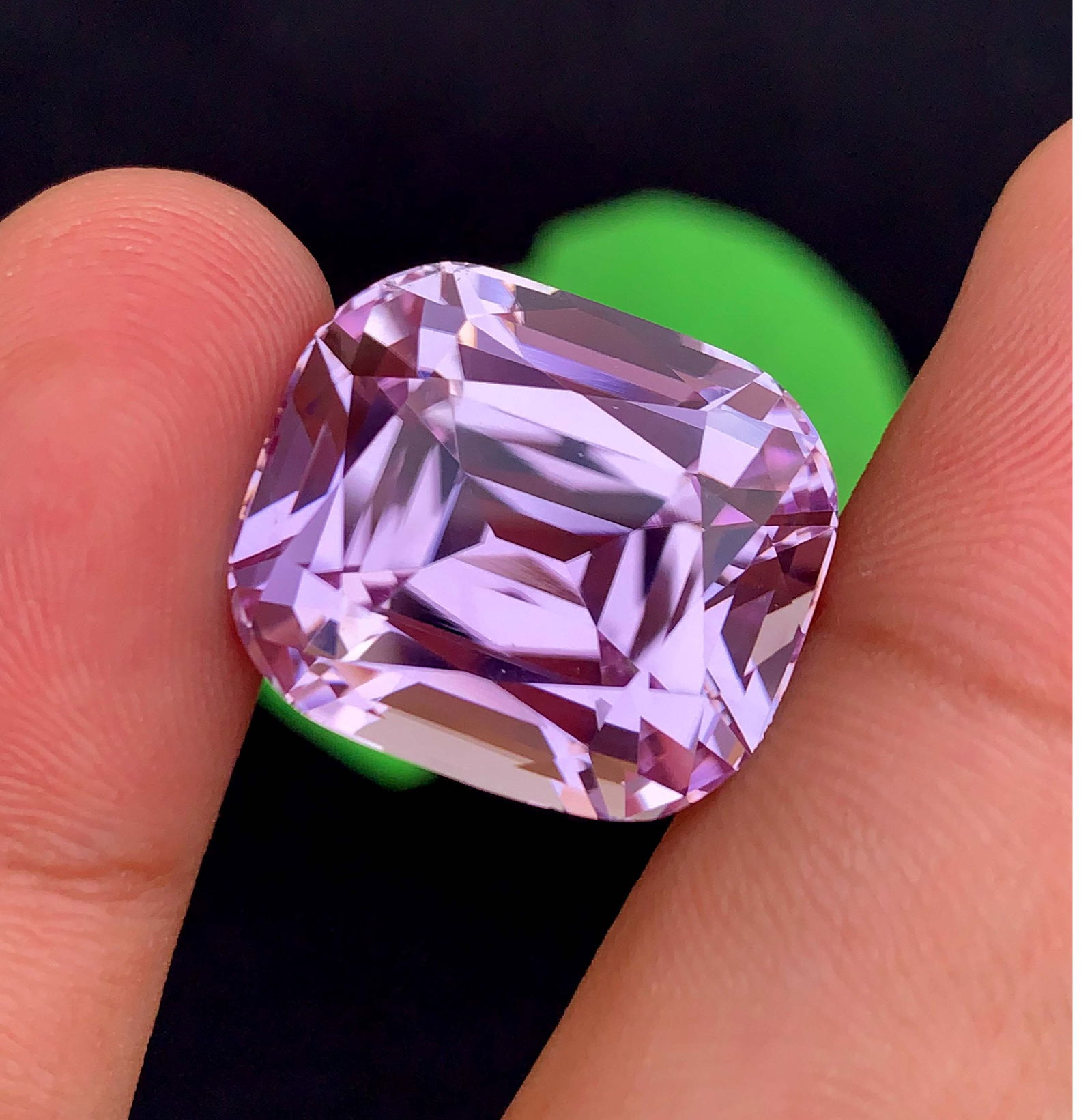Pink Kunzite Gemstone: 26.80 Carat Faceted Emerald Cut, November Birthstone - 4