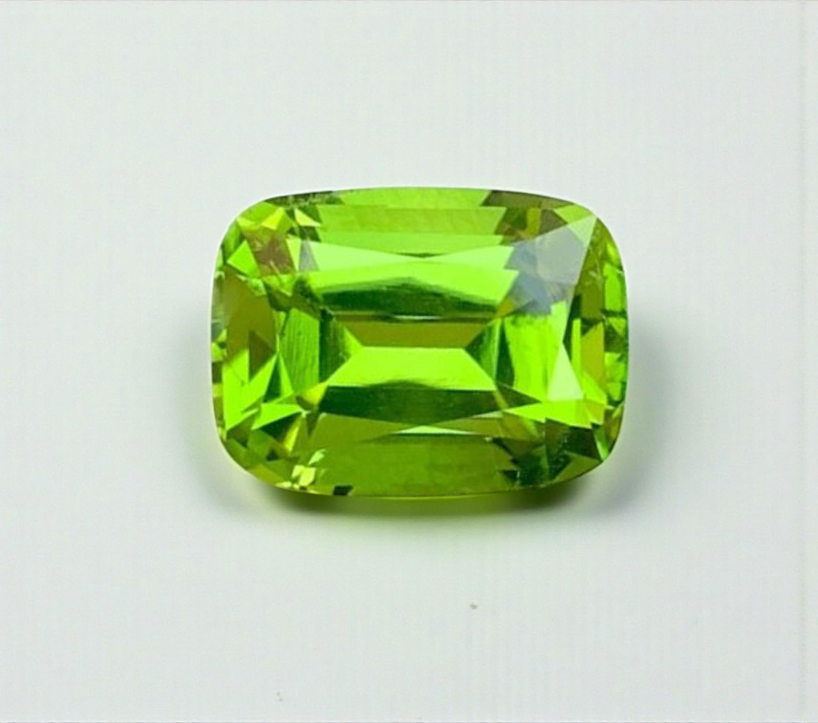 Natural Peridot Gemstone: 4.44 Carat Cushion Cut, August Birthstone: Materials: Gemstone: Peridot Carat weight: 4.44 About this item Natural Peridot Gemstones, Cushion Cut Peridot Loose Gemstone From Pakistan, August Birthstone weight : 4.44 carat Dimensions :10*8*6 mm
