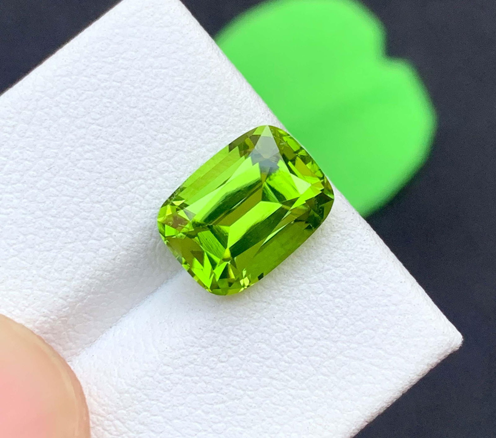 Natural Peridot Gemstone: 4.44 Carat Cushion Cut, August Birthstone - 6