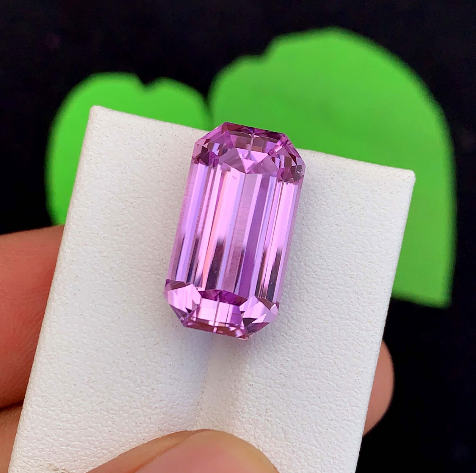 Pink Kunzite Gemstone: 27.17 Carat Faceted Emerald Cut, November Birthstone - 7