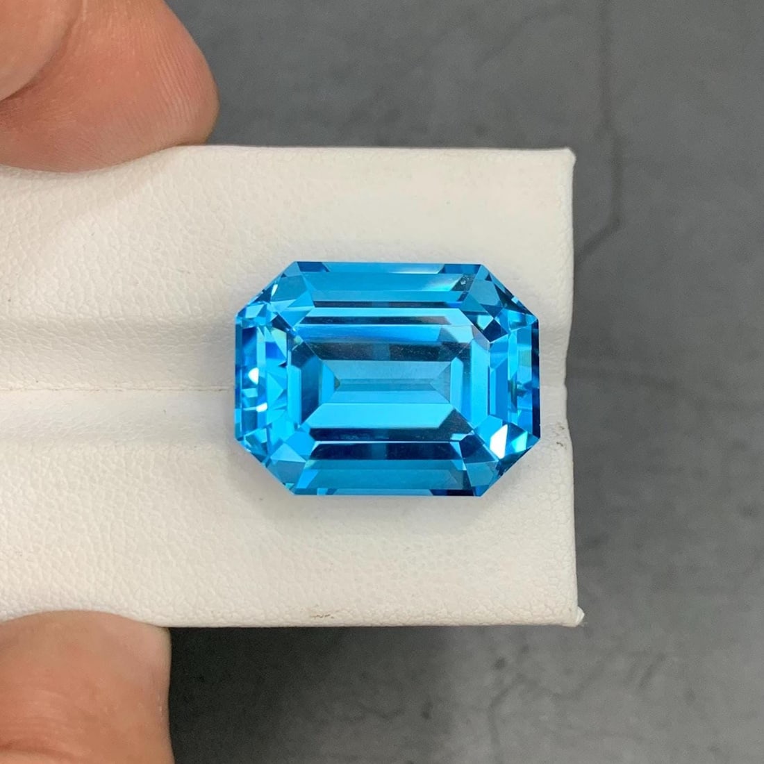 Emerald Cut Swiss Blue Topaz Gemstone: 35.40 Carat December Birthstone - 12