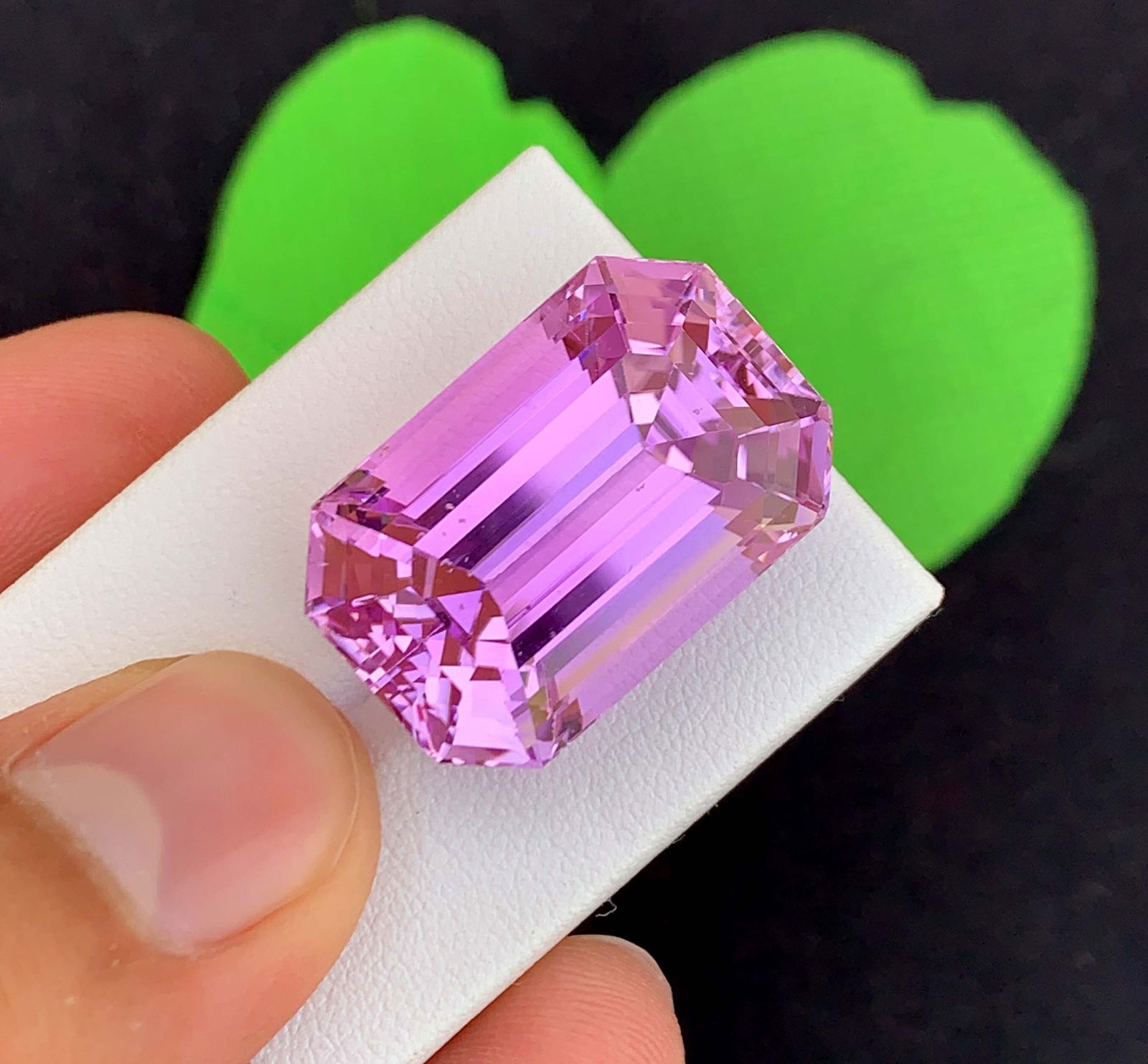 Pink Kunzite Gemstone: 52.40 Carat Faceted Cushion Cut, November Birthstone: Materials: Gemstone: Kunzite Carat weight: 52.40 Natural Pink Kunzite Gemstone, Faceted Fancy Cushion Cut, For Jewelry Kunzite, November Birthstone Weight : 52.40 Carat Dimensions : 21.5*18.5*16 mm Cl