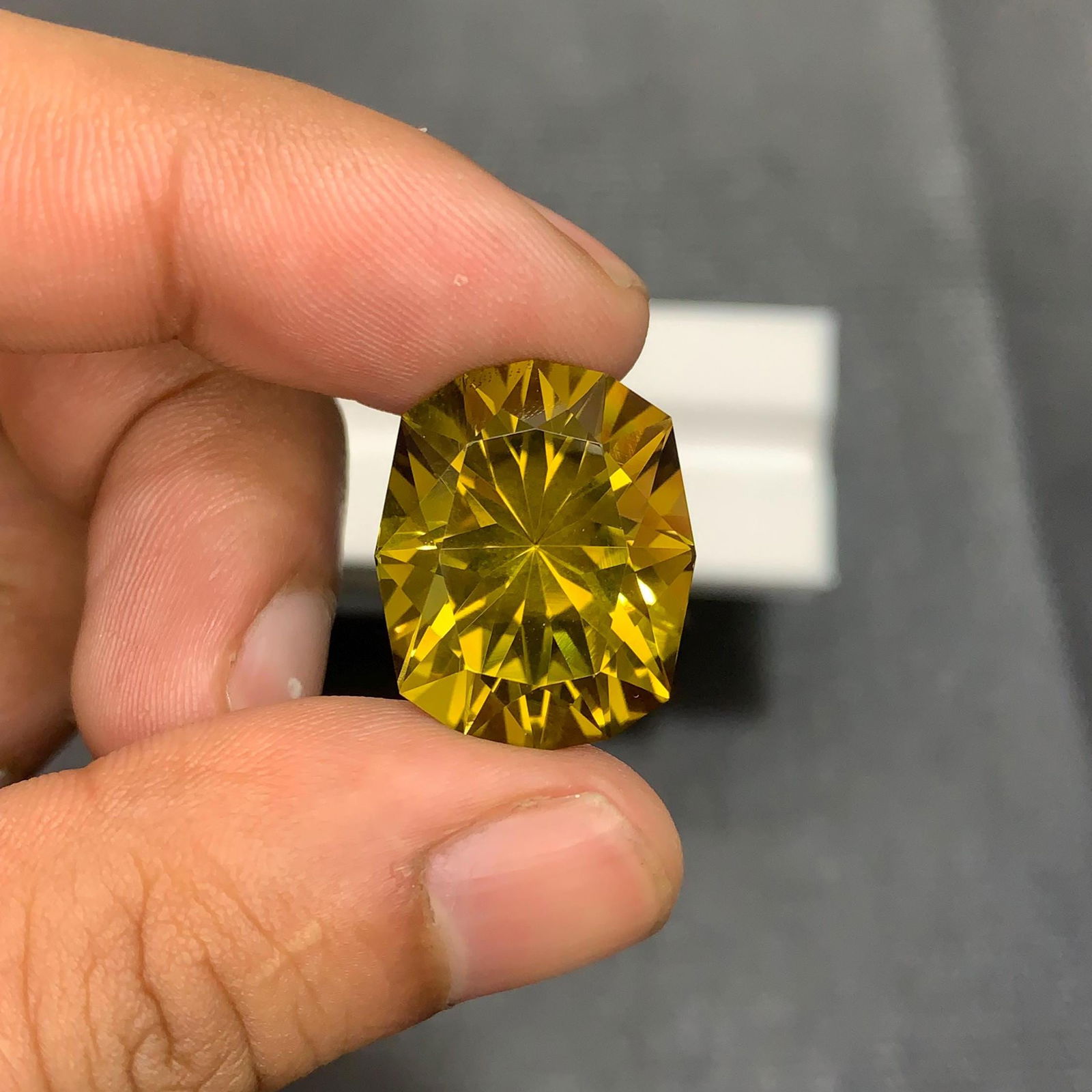 Oval Cut Madeira Citrine Gemstone: 23.92 ct Anniversary Jewelry - 4