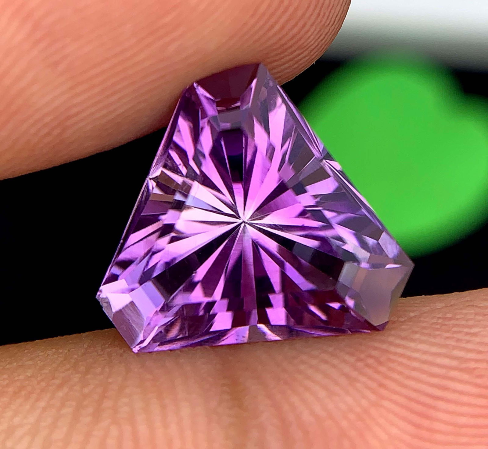 Natural Pinkish Purple Amethyst Gemstone: 47.60 Carat Cushion Cut - 2