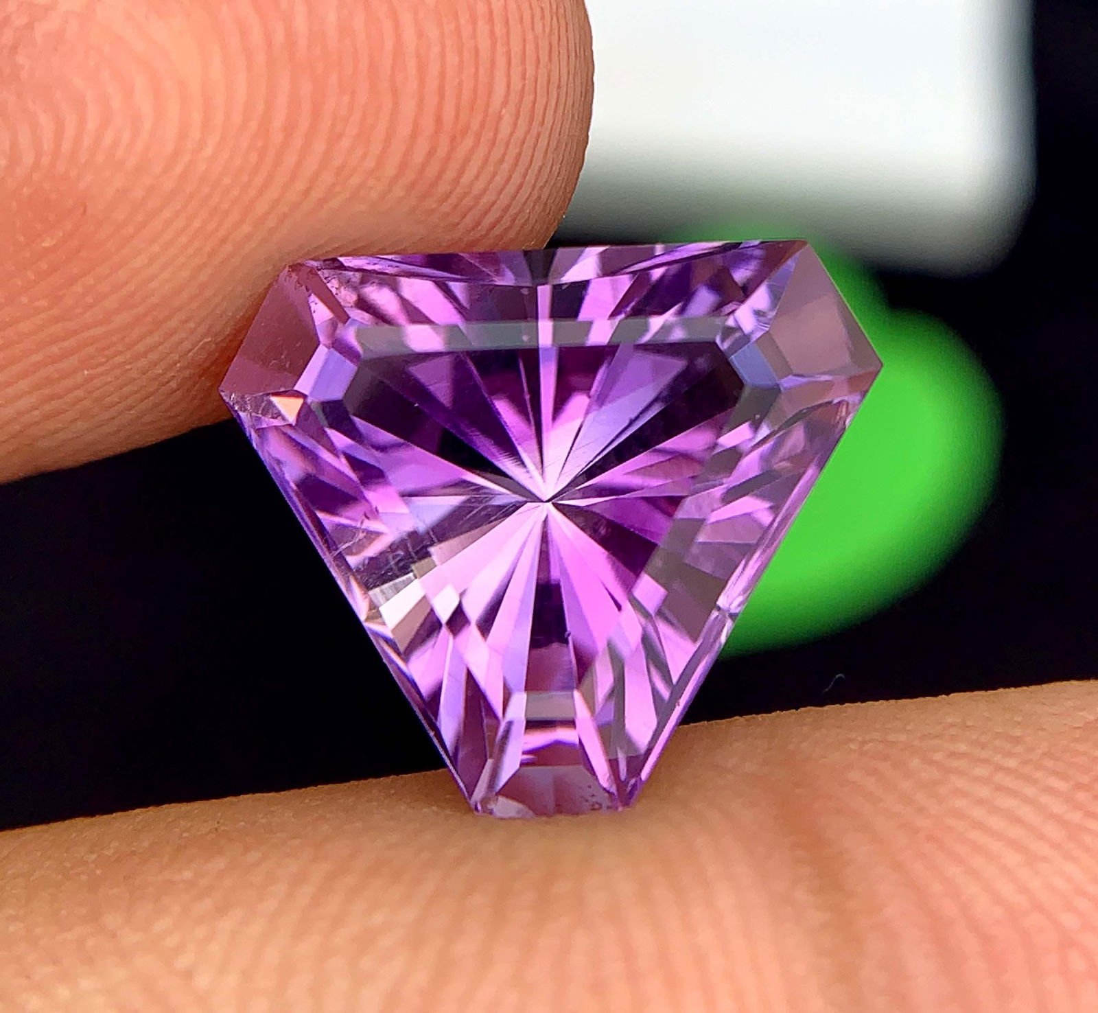 Natural Pinkish Purple Amethyst Gemstone: 47.60 Carat Cushion Cut - 5