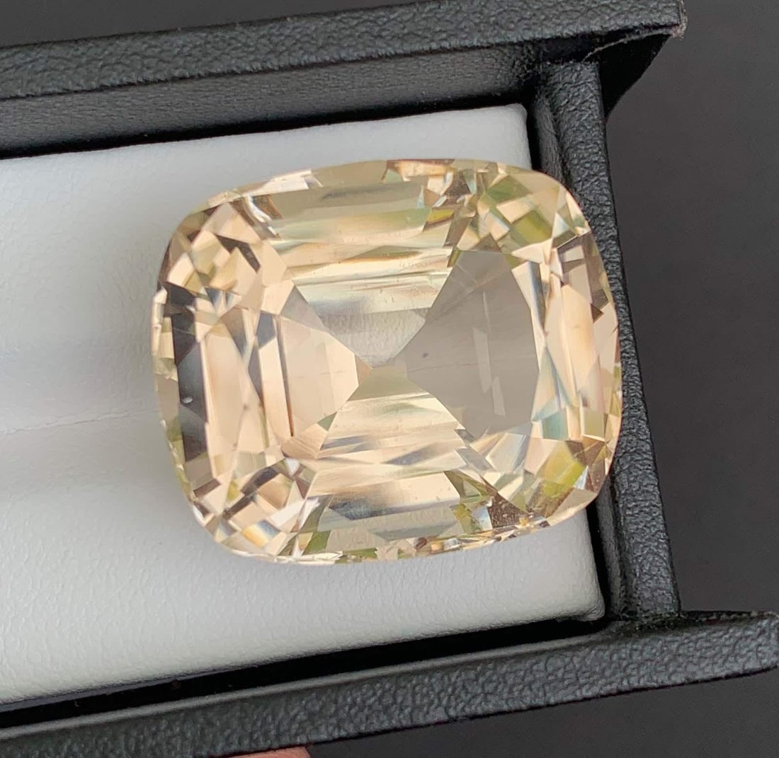 Golden Yellow Topaz Gemstone: 41.80 Carat Cushion Cut Stone - 10