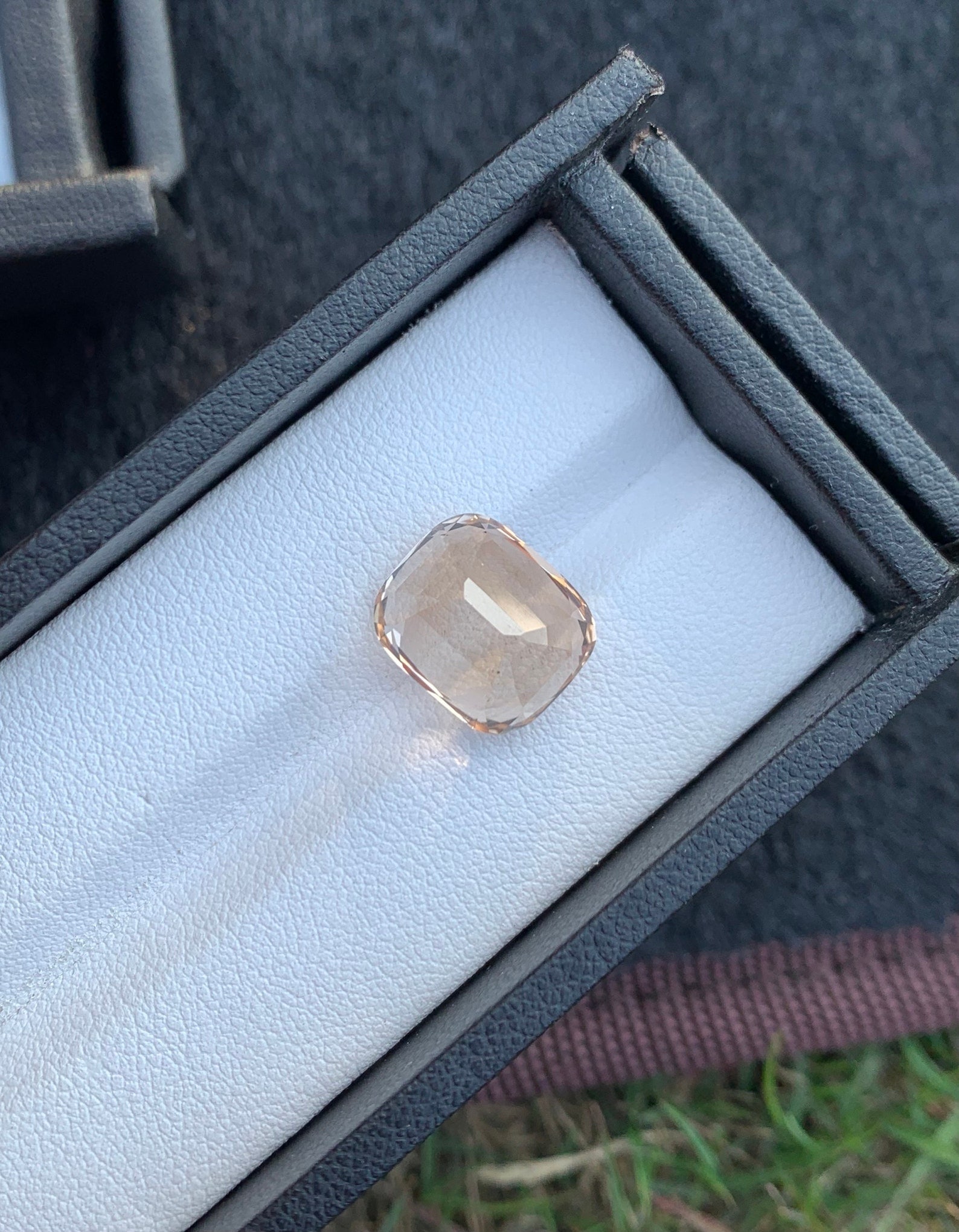 Handmade Sherry Topaz Gemstone: 12.20 CT Faceted Cushion Cut - 10