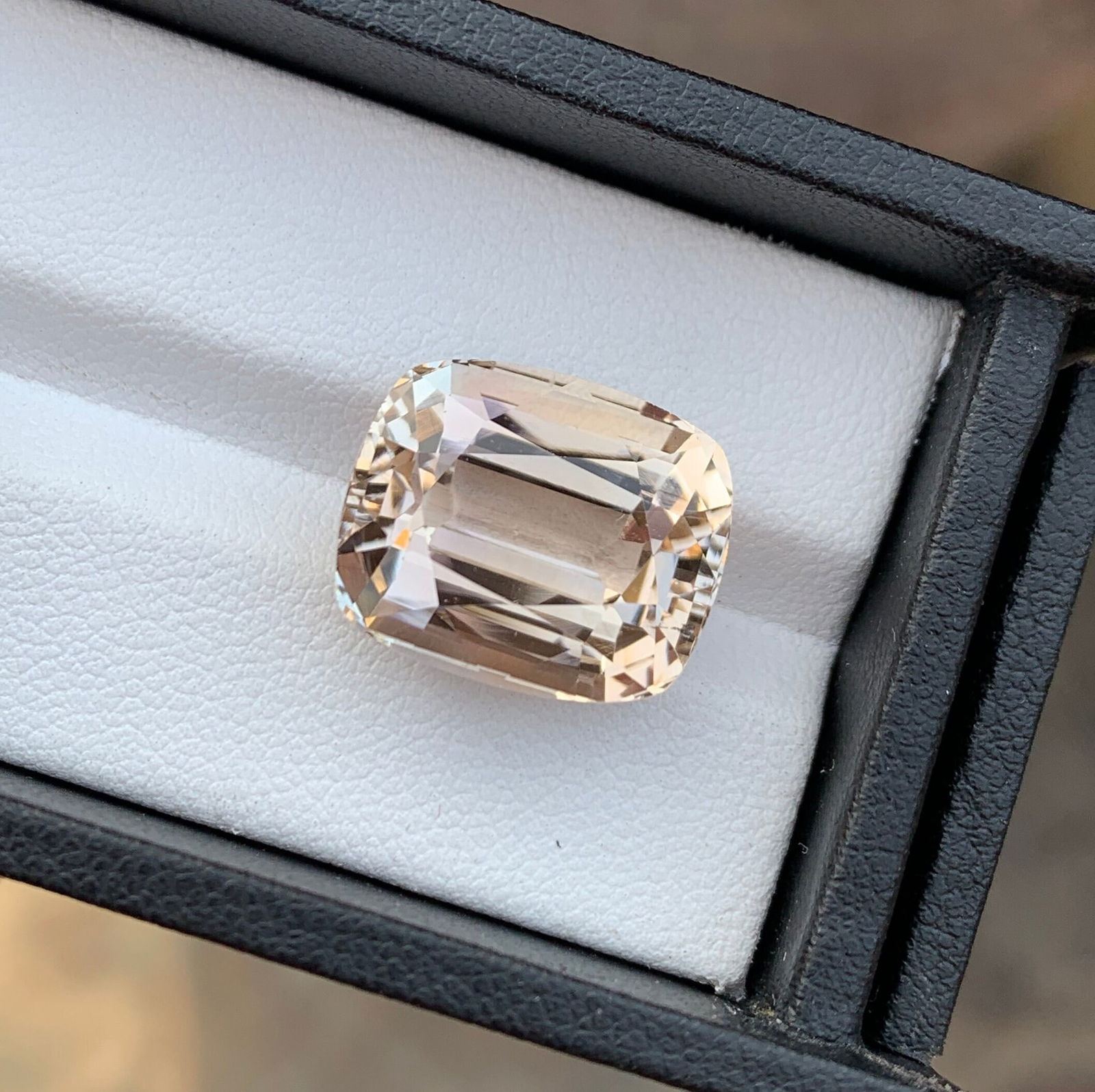 21.40 Carat Sherry Topaz Gemstone: Faceted Cushion Cut Stone - 6