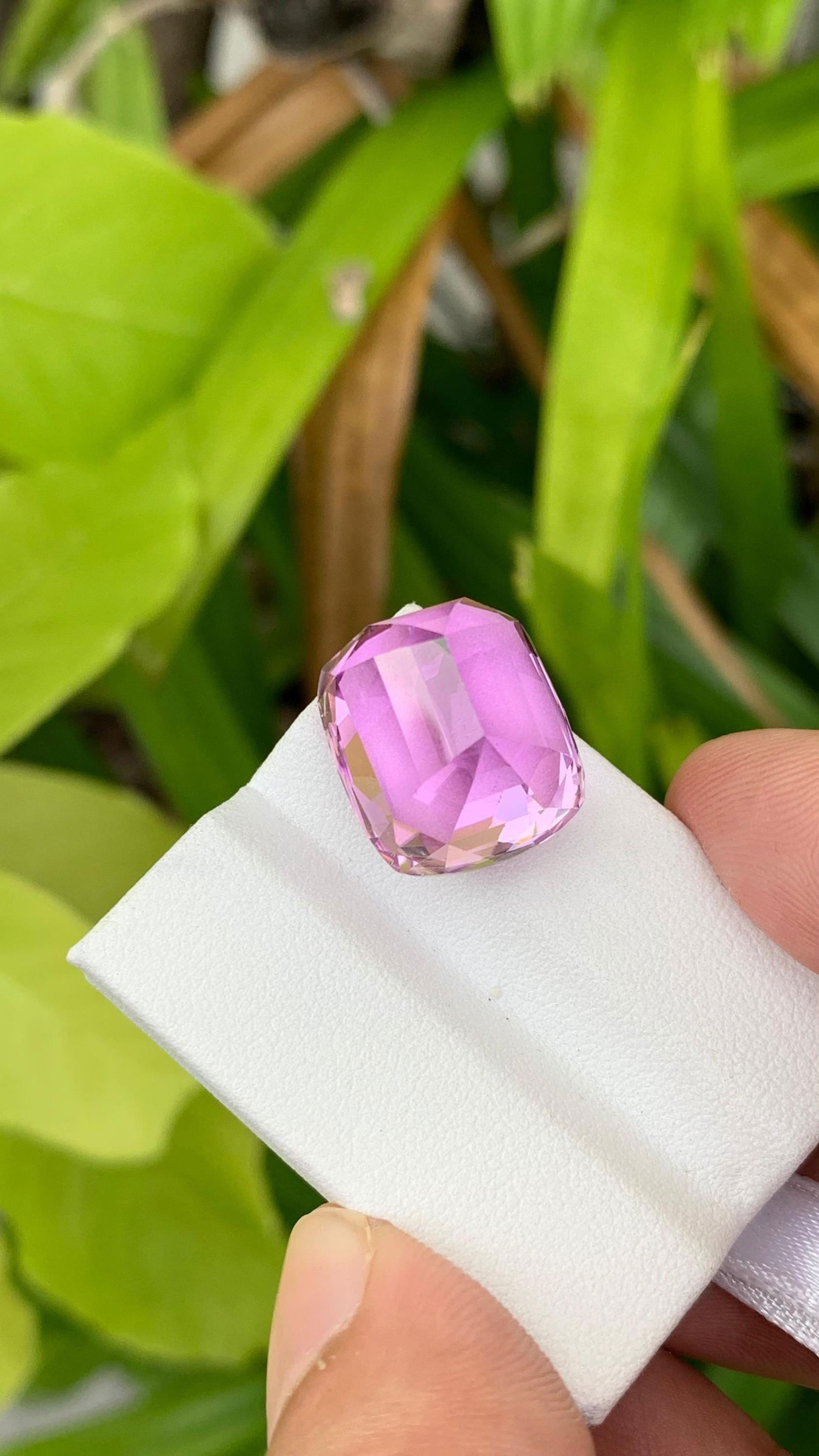 30 Carat Fuchsia Pink Kunzite Gemstone: Cushion Cut Loose Stone - 10
