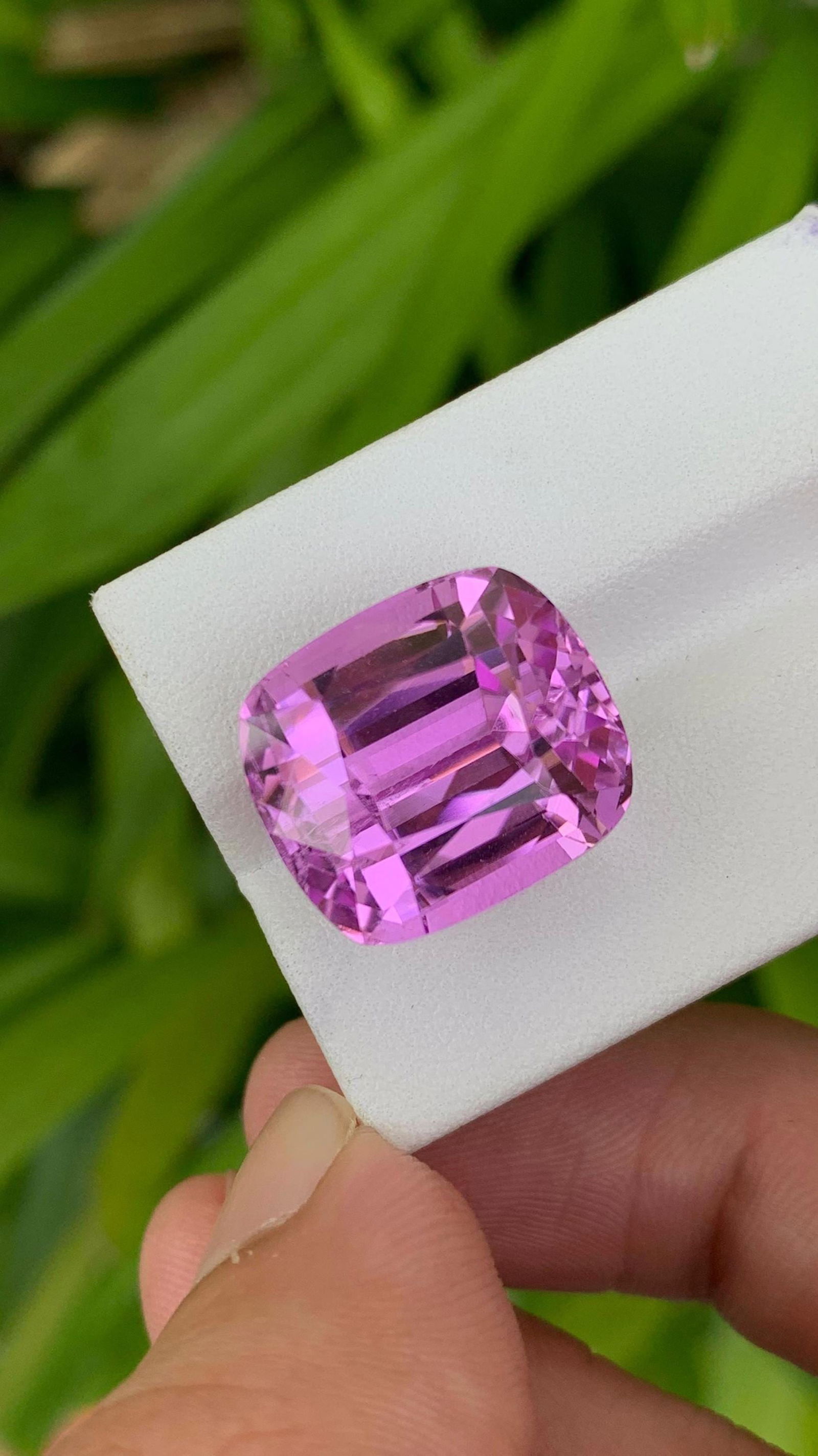 30 Carat Fuchsia Pink Kunzite Gemstone: Cushion Cut Loose Stone - 15