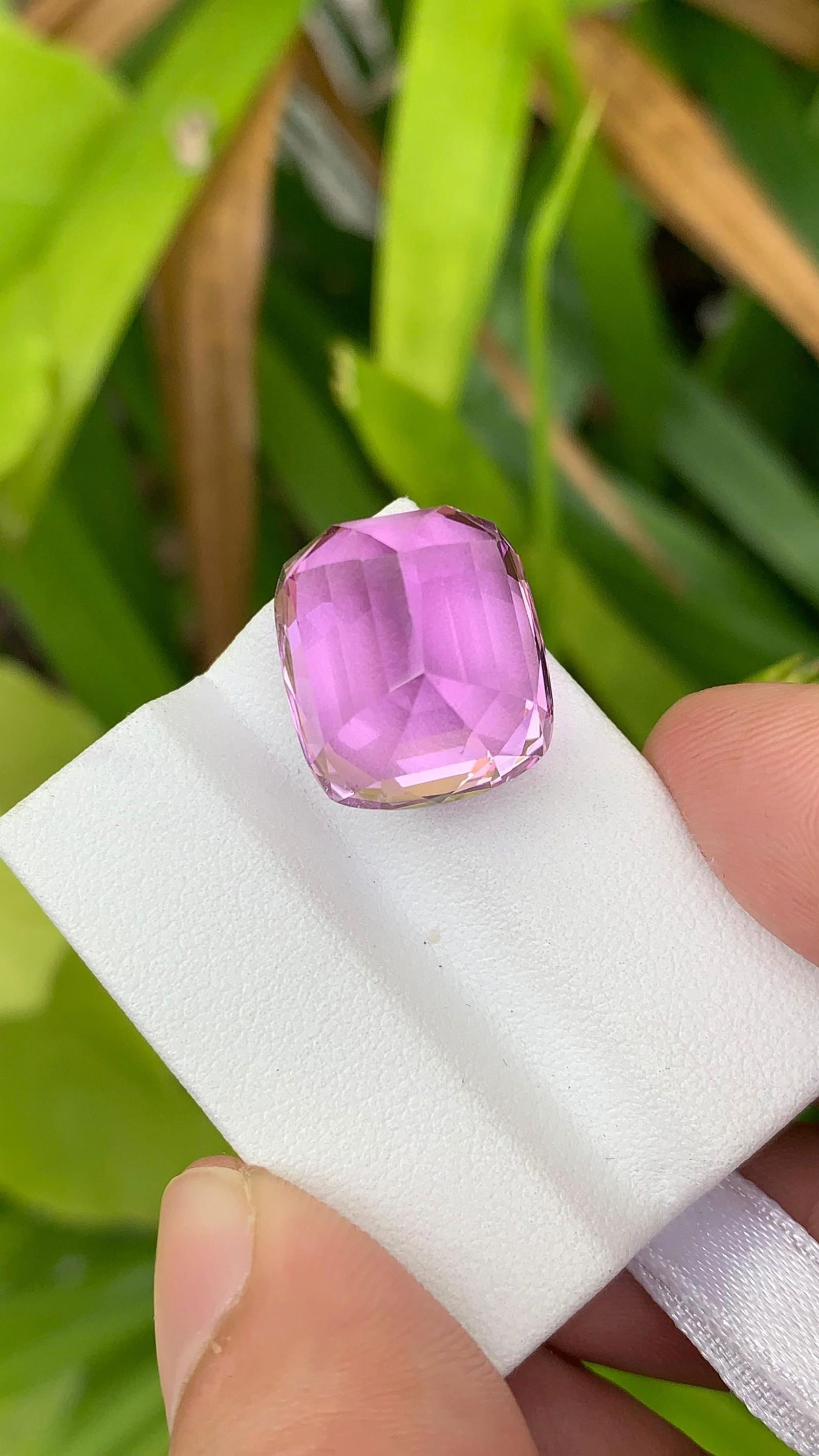 30 Carat Fuchsia Pink Kunzite Gemstone: Cushion Cut Loose Stone - 9