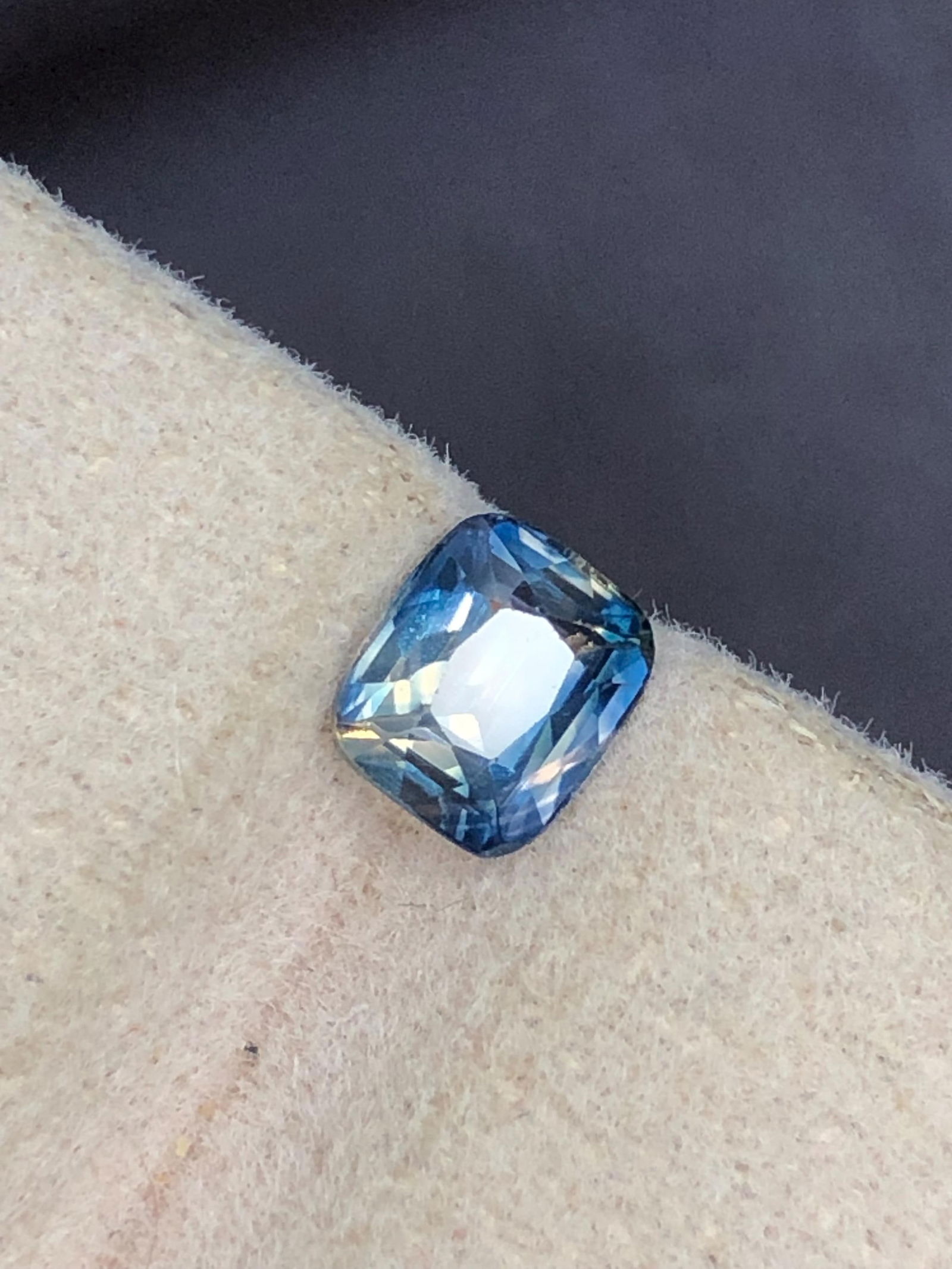 1.10 Carat Bi Color Cushion Cut Party Sapphire Gemstone From Sri Lanka - 11