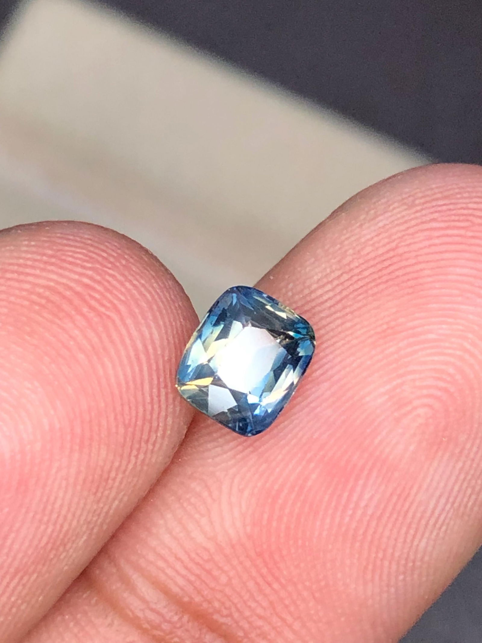 1.10 Carat Bi Color Cushion Cut Party Sapphire Gemstone From Sri Lanka - 2