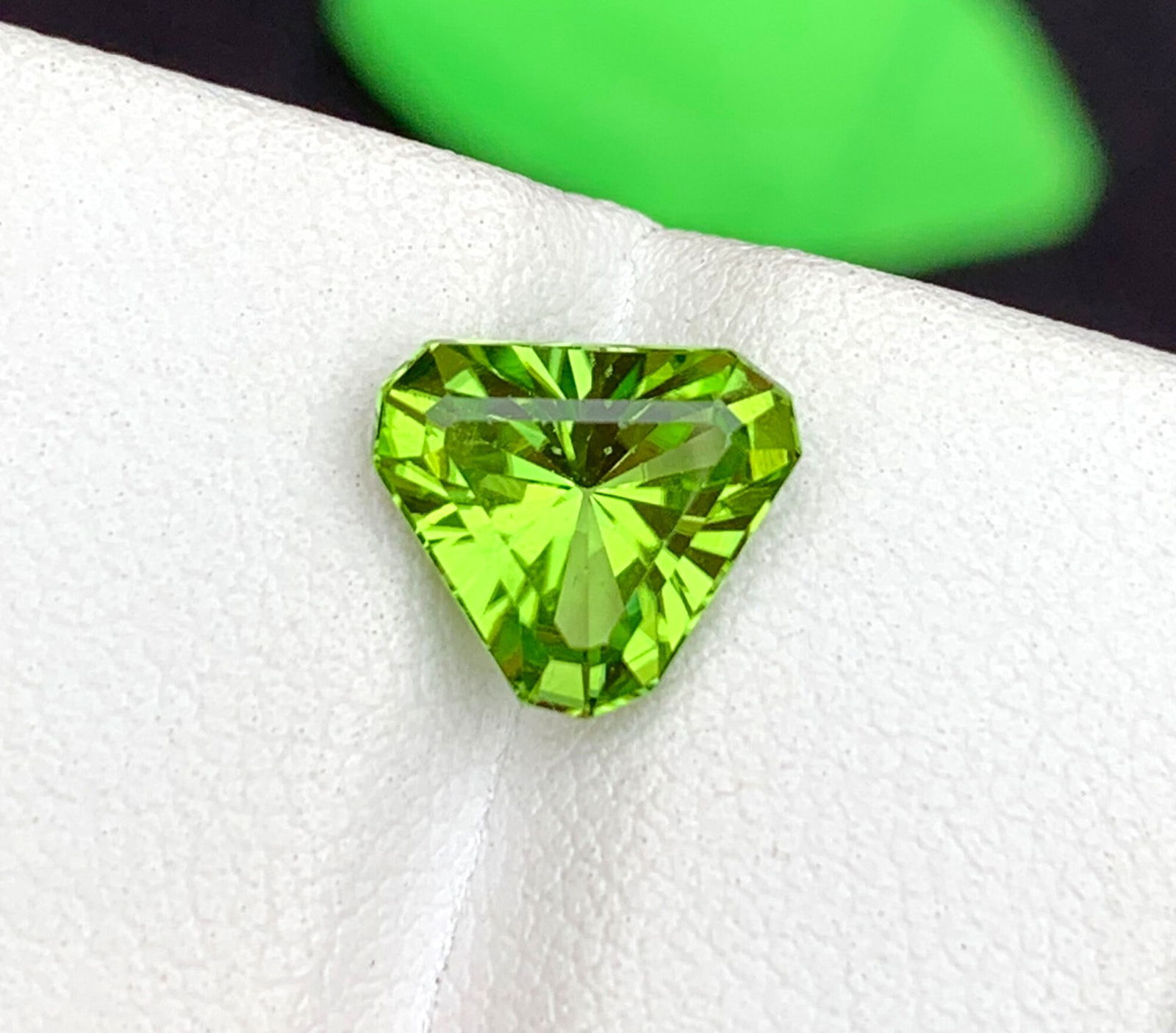 Natural Emerald Cut Peridot Gemstone: August Birthstone, Pakistan Origin - 5