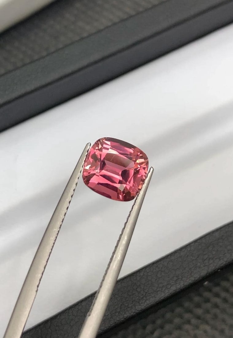 Reddish Hot Pink Tourmaline Gemstone: 2.65 Carat Cushion Cut - 17