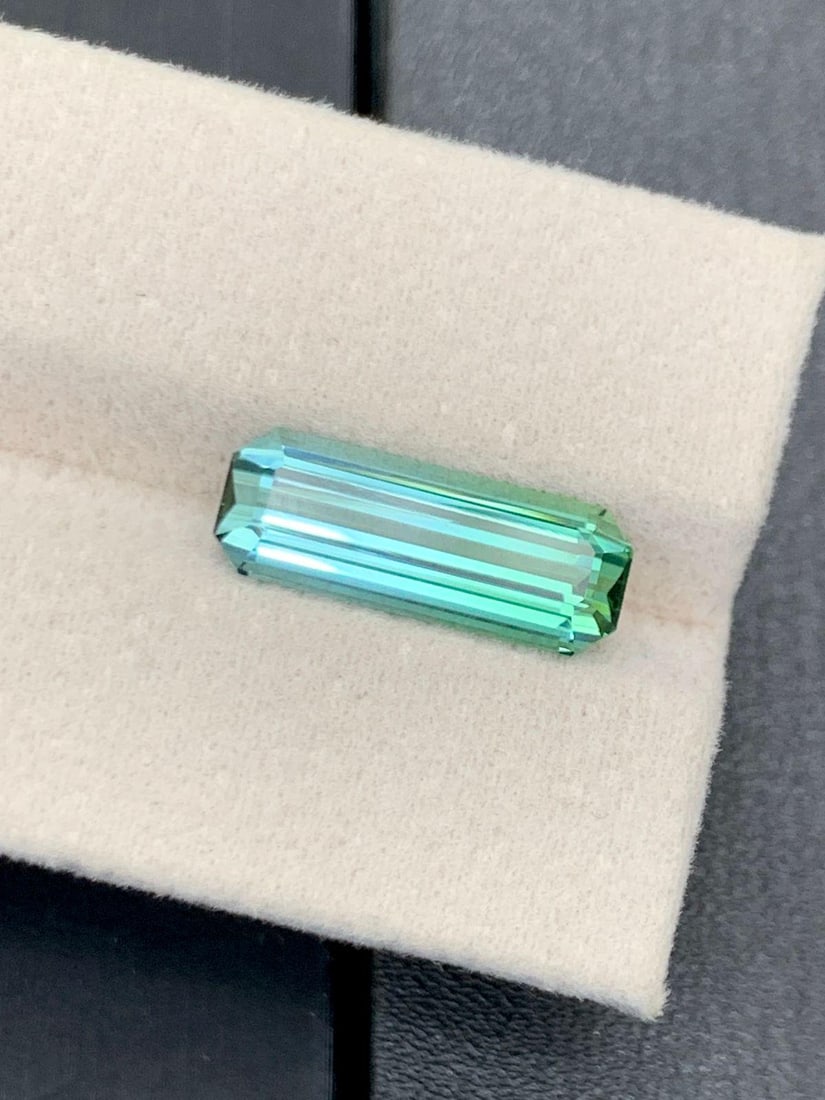 4.95 Carat Bi-Color Tourmaline Gemstone: Emerald Cut Blue Green Jewel - 6