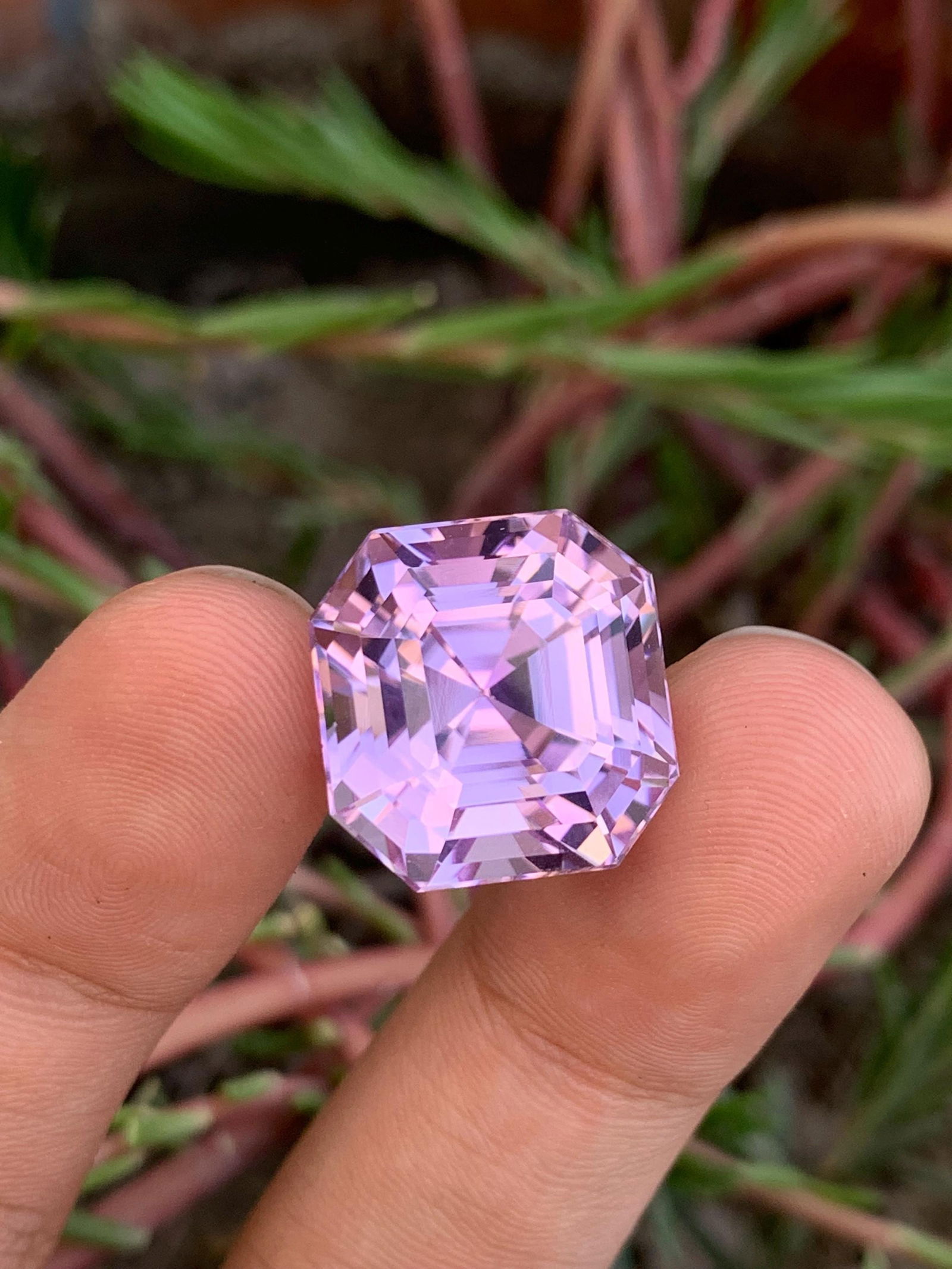 Pink Kunzite Gemstone: 31.30 Carat Asscher Cut, Afghanistan Origin - 10