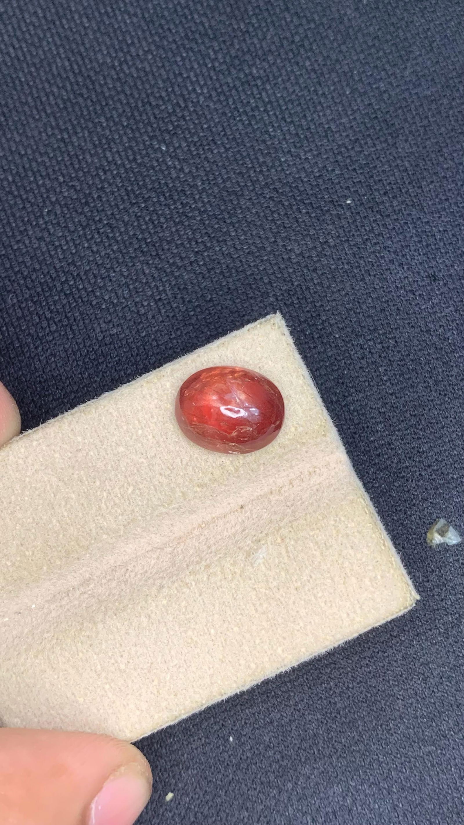 Rich Brick Red with Subtle Orange Undertones Sapphire Cabochon For Jewellery - 4.55 Carat - 7