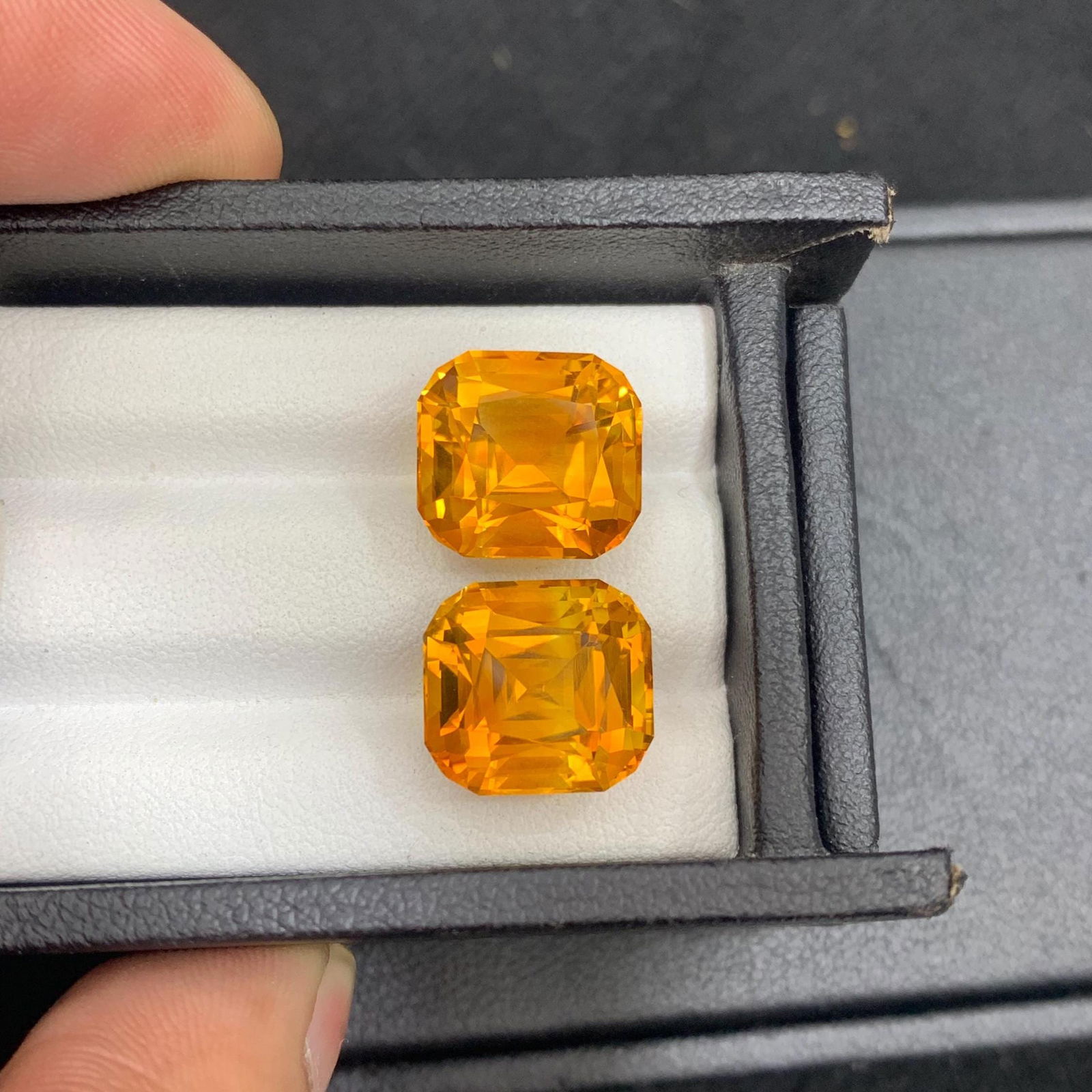 Madeira Citrine Gem Pair: 17.18 ct Orange Cushion Cut Stones - 4