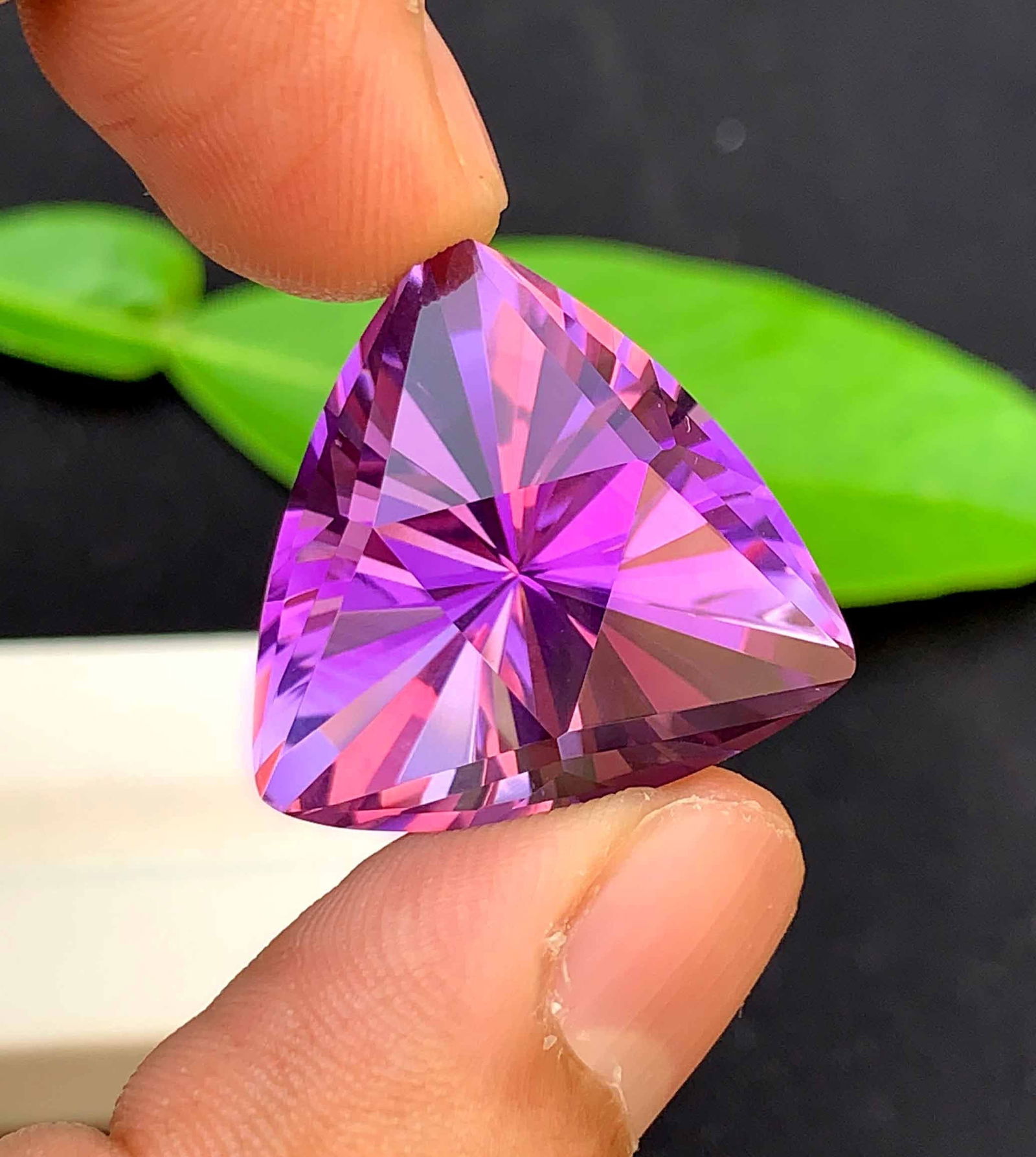 Blader Trillion Cut Amethyst Gemstone: 37.05 Carats, February Birthstone - 6