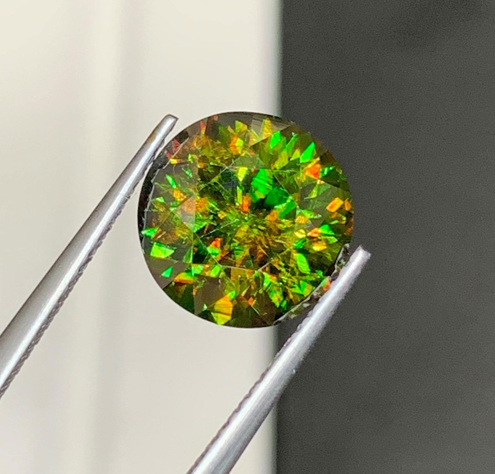 Natural Chrome Sphene Titanite Gemstone: 3.10 Carat Round Cut June Birthstone - 8