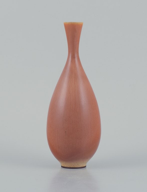 Berndt Friberg (1899-1981) for Gustavsberg. Large unique ceramic vase. Hare's fur glaze in light - 2