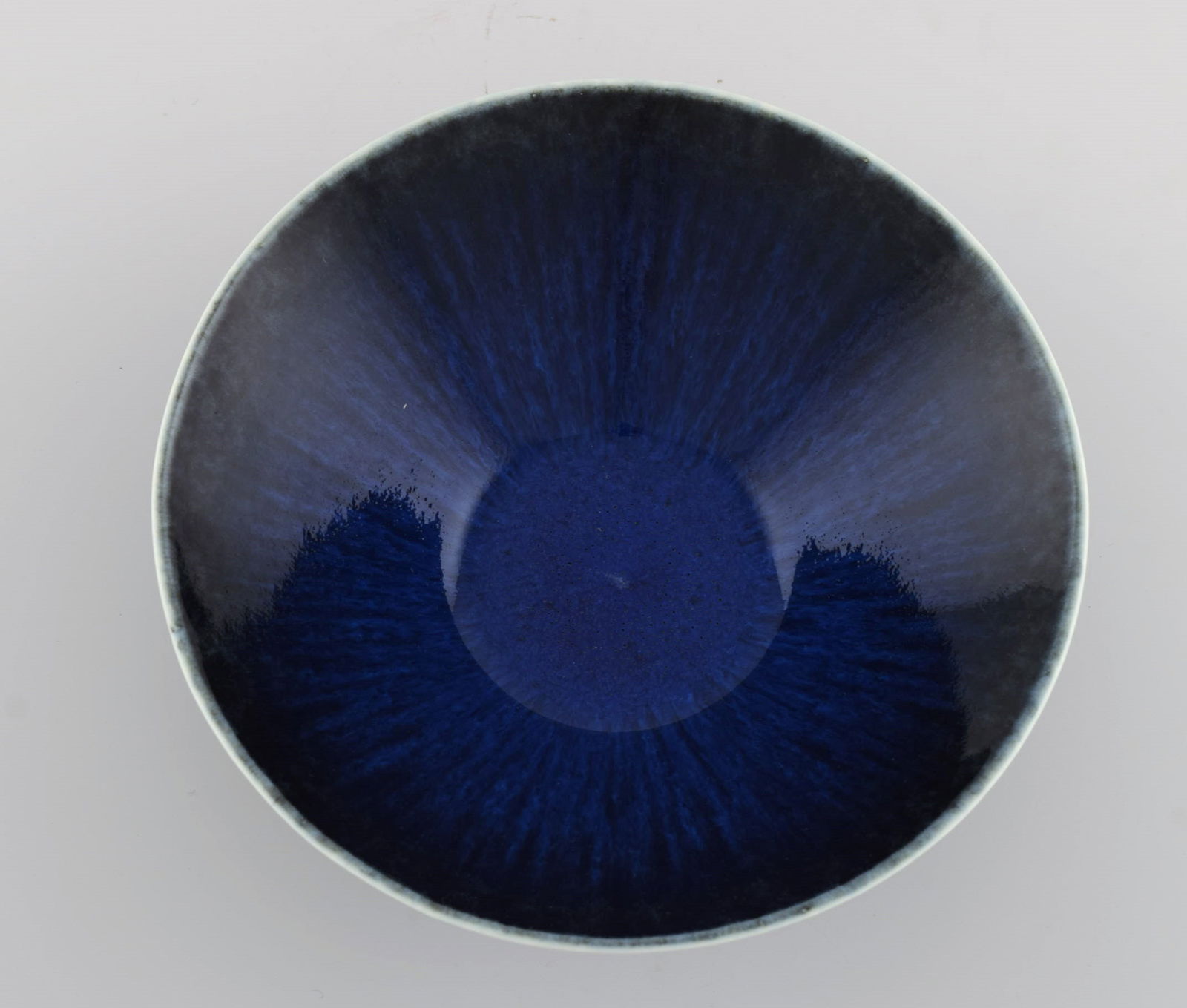 Carl Harry Stålhane (1920-1990) for Rörstrand. Bowl in glazed ceramics. Beautiful glaze in - 3