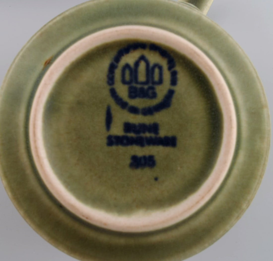 Jens H. Quistgaard (1919-2008) for Bing & Grøndahl. Rune coffee service in glazed stoneware for - 6