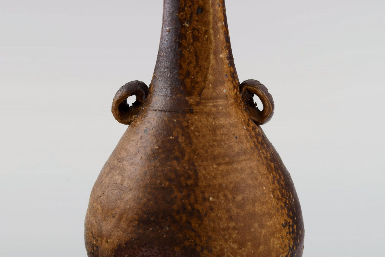 Takahara Satoshi 高原 敏 (1934-2011), japan. Unique Bizen stoneware vase with - 6