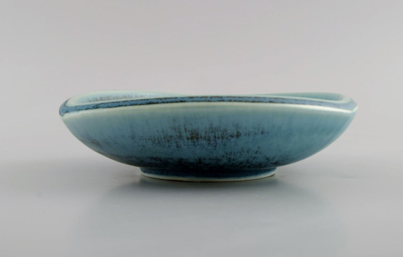 Berndt Friberg (1899-1981) for Gustavsberg. Selecta bowl in glazed ceramics. Beautiful glaze in - 4