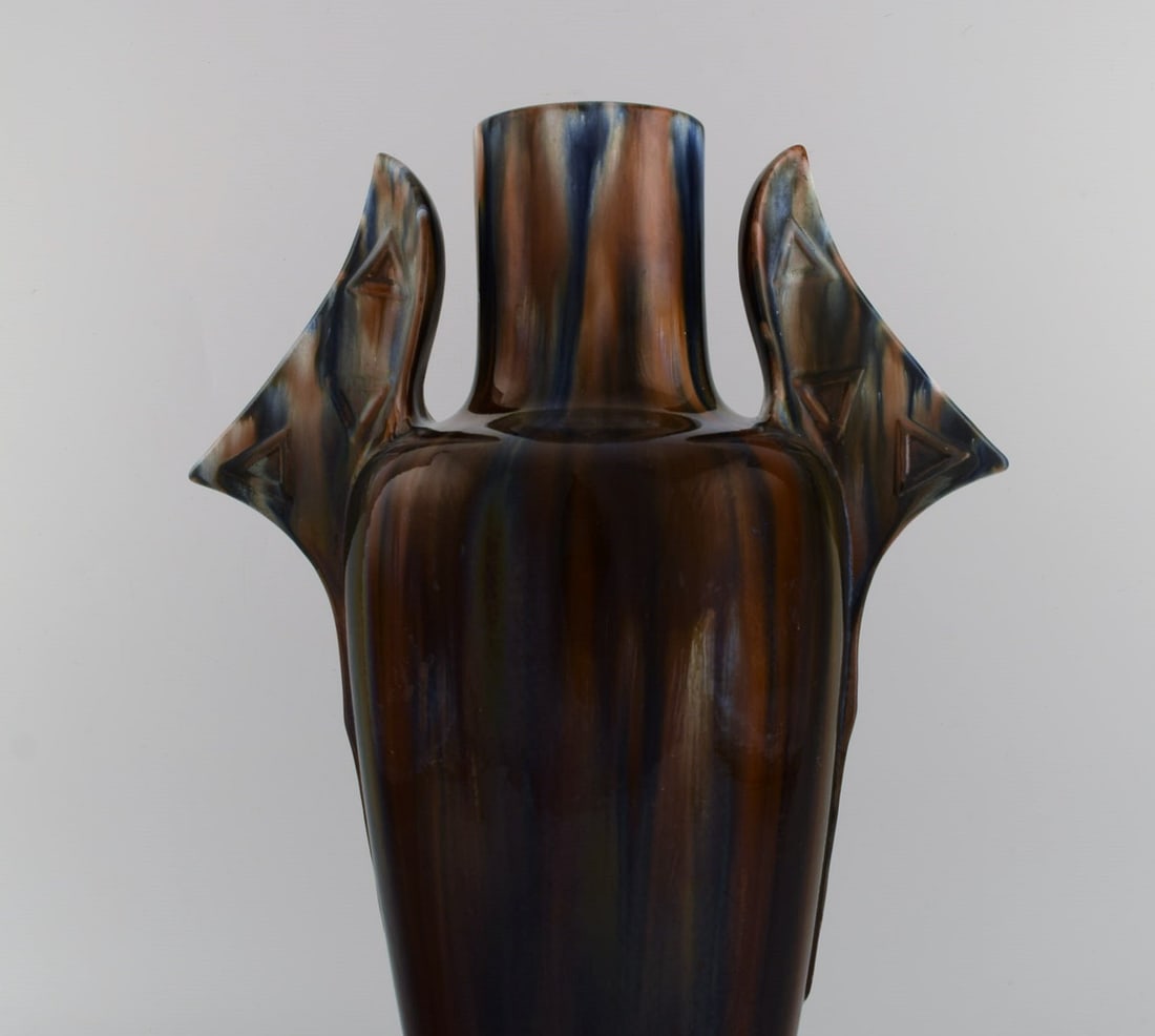 Clément Massier (1845-1917), France. Large vase in glazed ceramics. Beautiful polychrome glaze. - 6