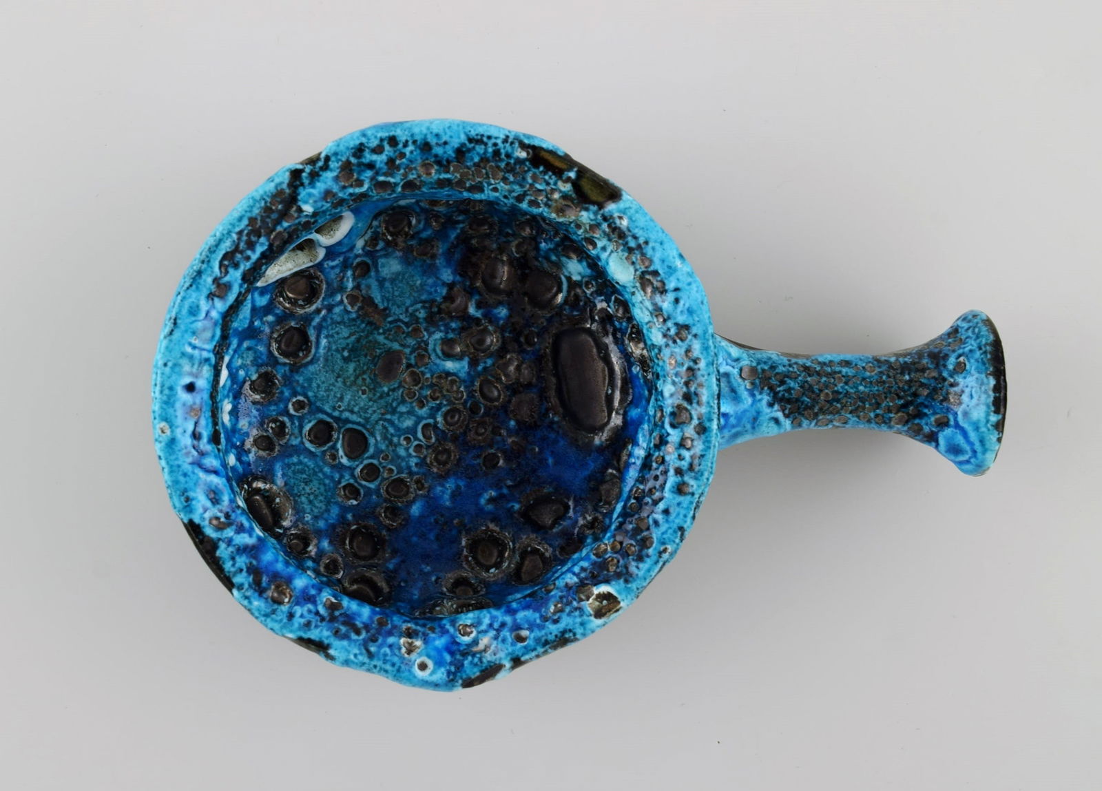 French ceramist. Six tapas bowls in glazed stoneware. Beautiful glaze in azure shades. Unique, - 5