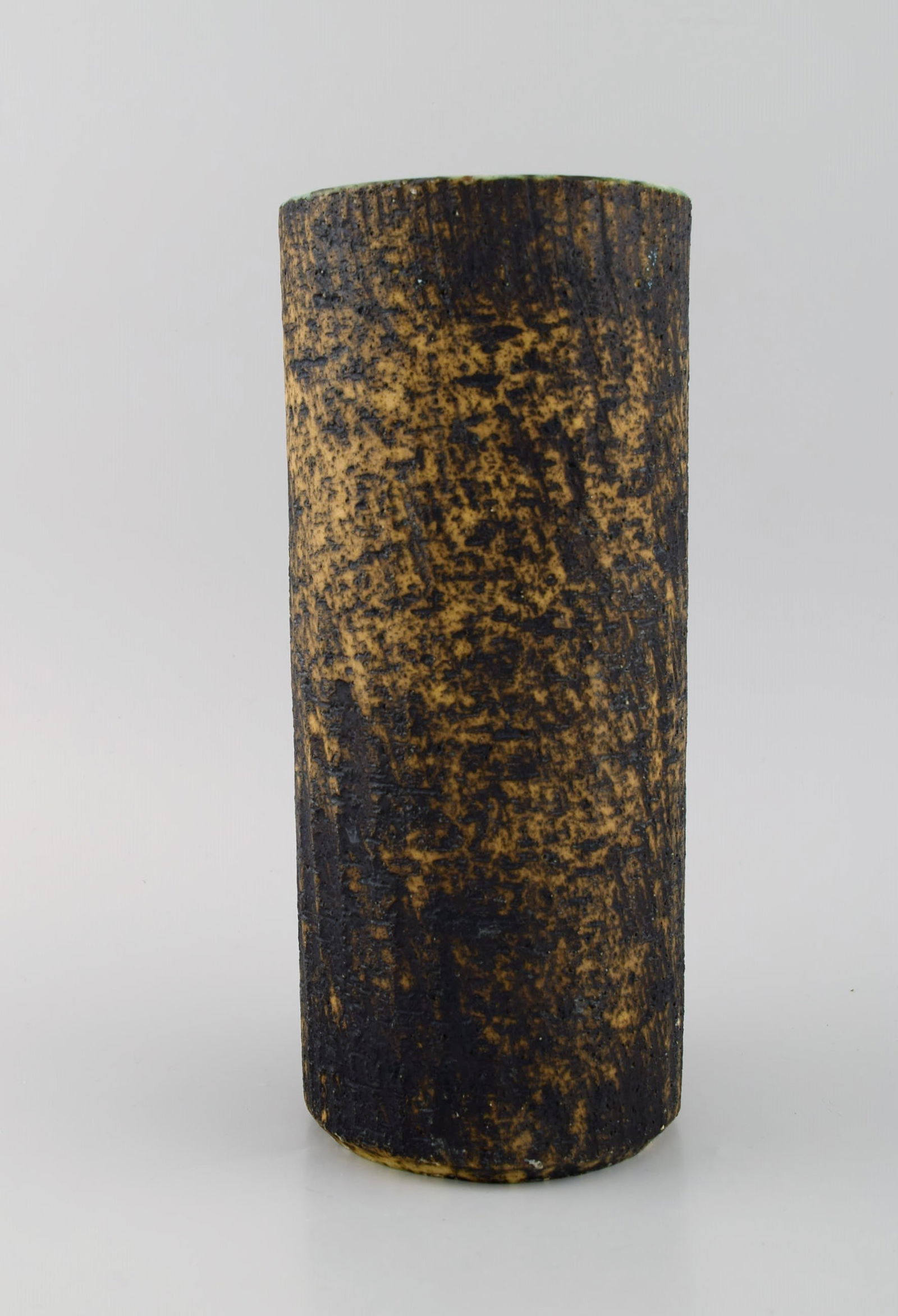 Pieter Groeneveldt (1889-1982), Dutch ceramicist. Cylindrical unique vase in glazed ceramics. - 3