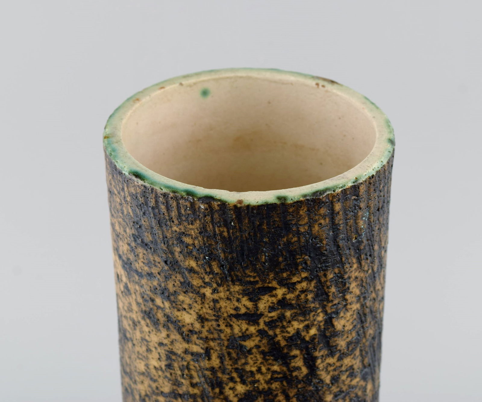 Pieter Groeneveldt (1889-1982), Dutch ceramicist. Cylindrical unique vase in glazed ceramics. - 4