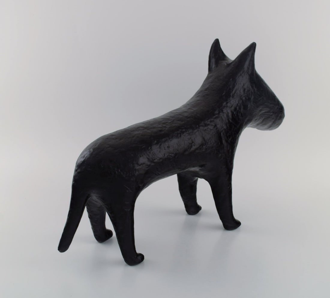 Unknown french designer. Large sculpture in black glazed stoneware. English bull terrier. Late 20th - 4