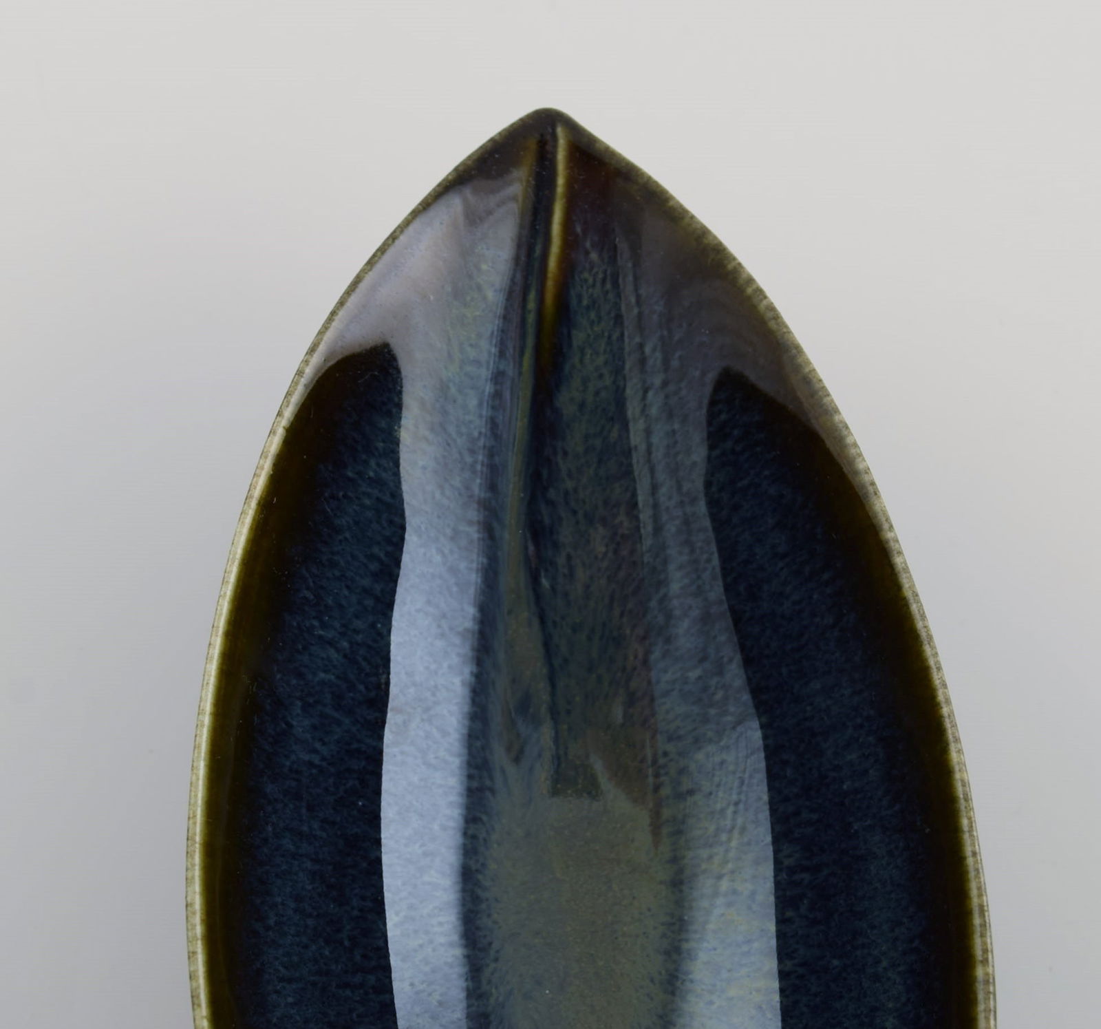 LÖVA - Gustavsberg - Gabi Citron-Tengborg. Bowl in glazed ceramics. 1960s. - 5