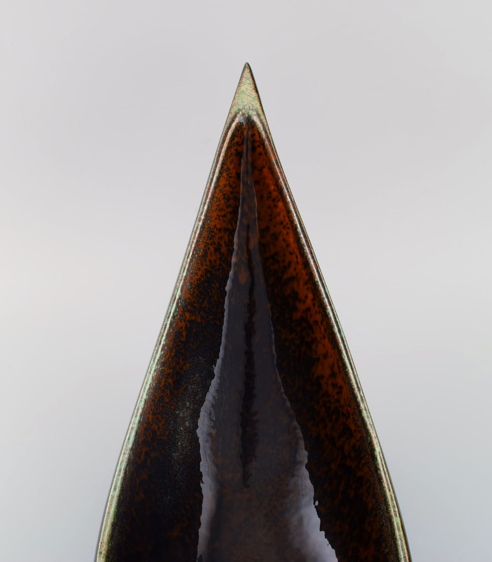 Maxime Fillon (1920-2003), France. Giant freeform bowl in glazed stoneware. Mid-20th century. - 5